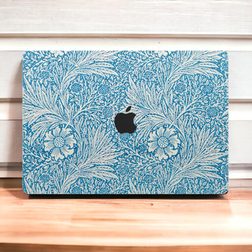 Elevate your MacBook with our Mari Gold skin decals. Experience the elegance of gold hues while protecting your device. Upgrade your laptop&#39;s aesthetic with this luxurious design!